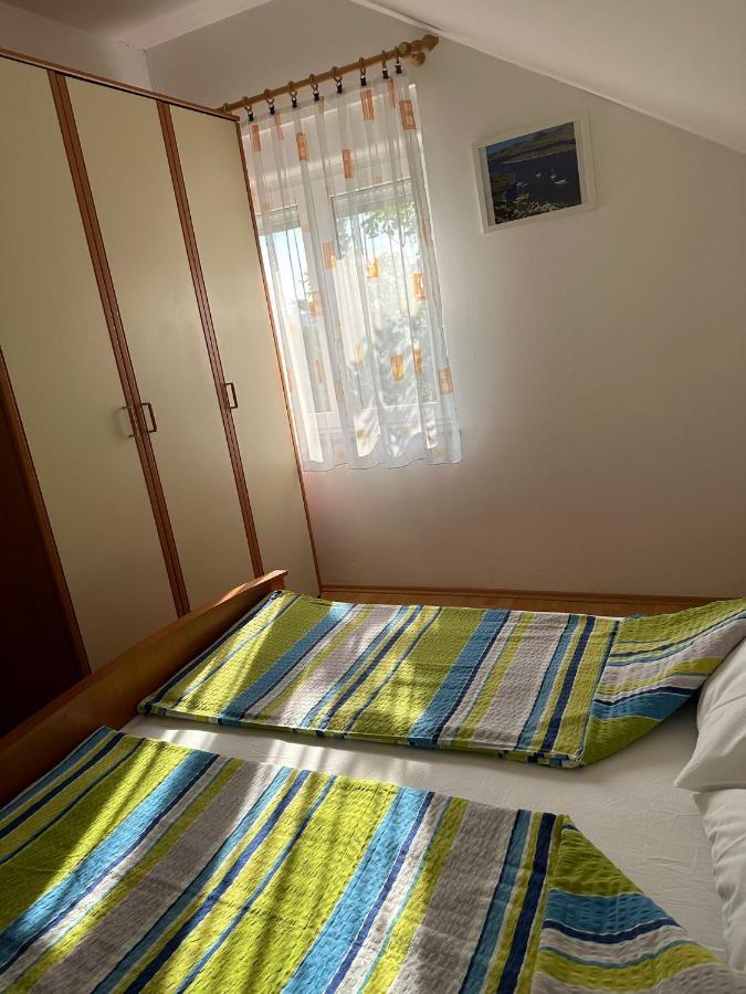 Apartmani Карлобаг Экстерьер фото